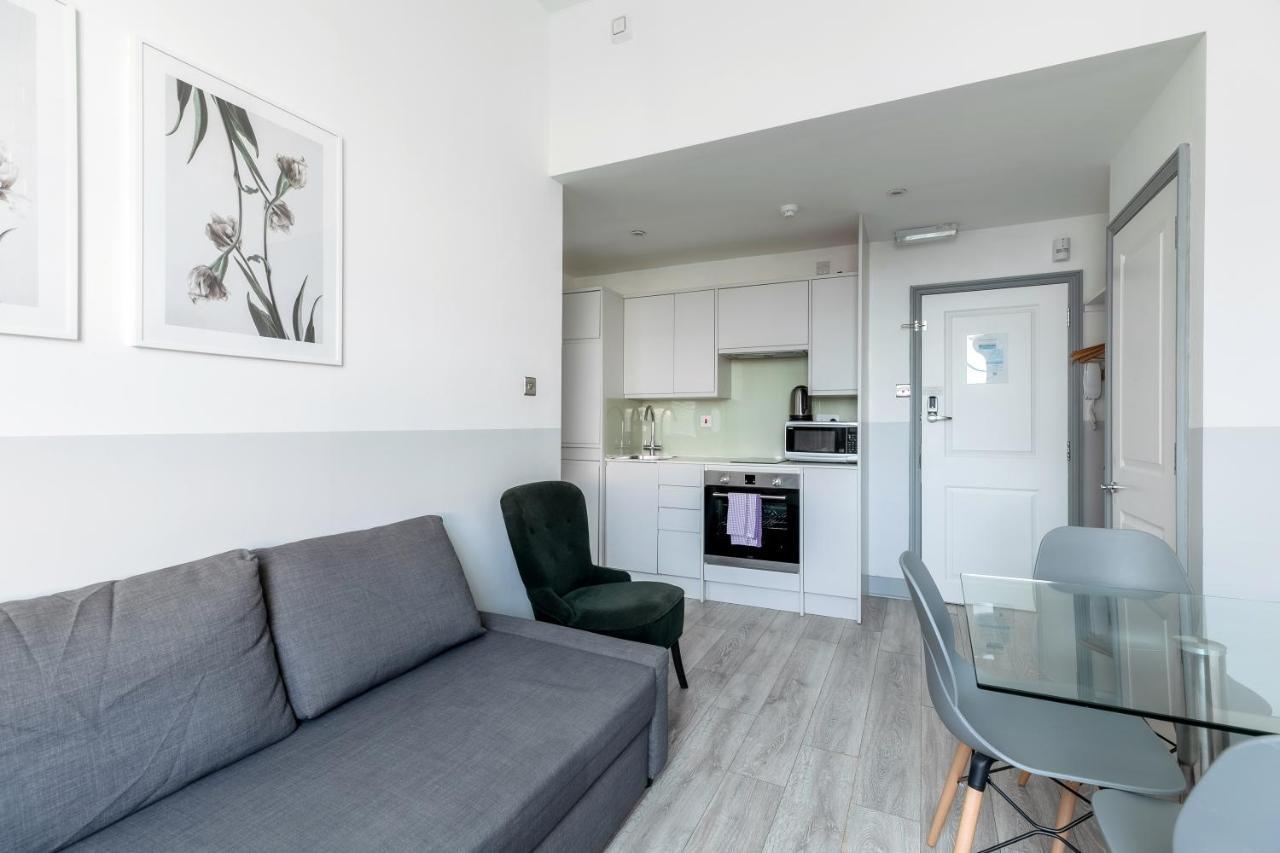 Modern Kensington Apartments Londen Buitenkant foto