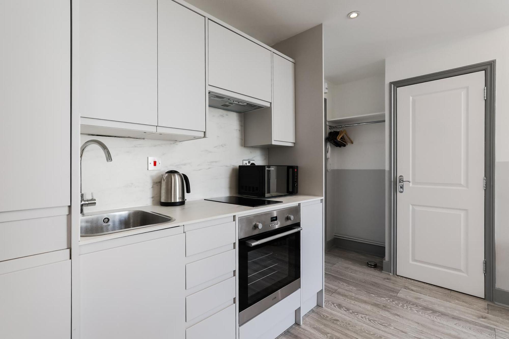 Modern Kensington Apartments Londen Buitenkant foto